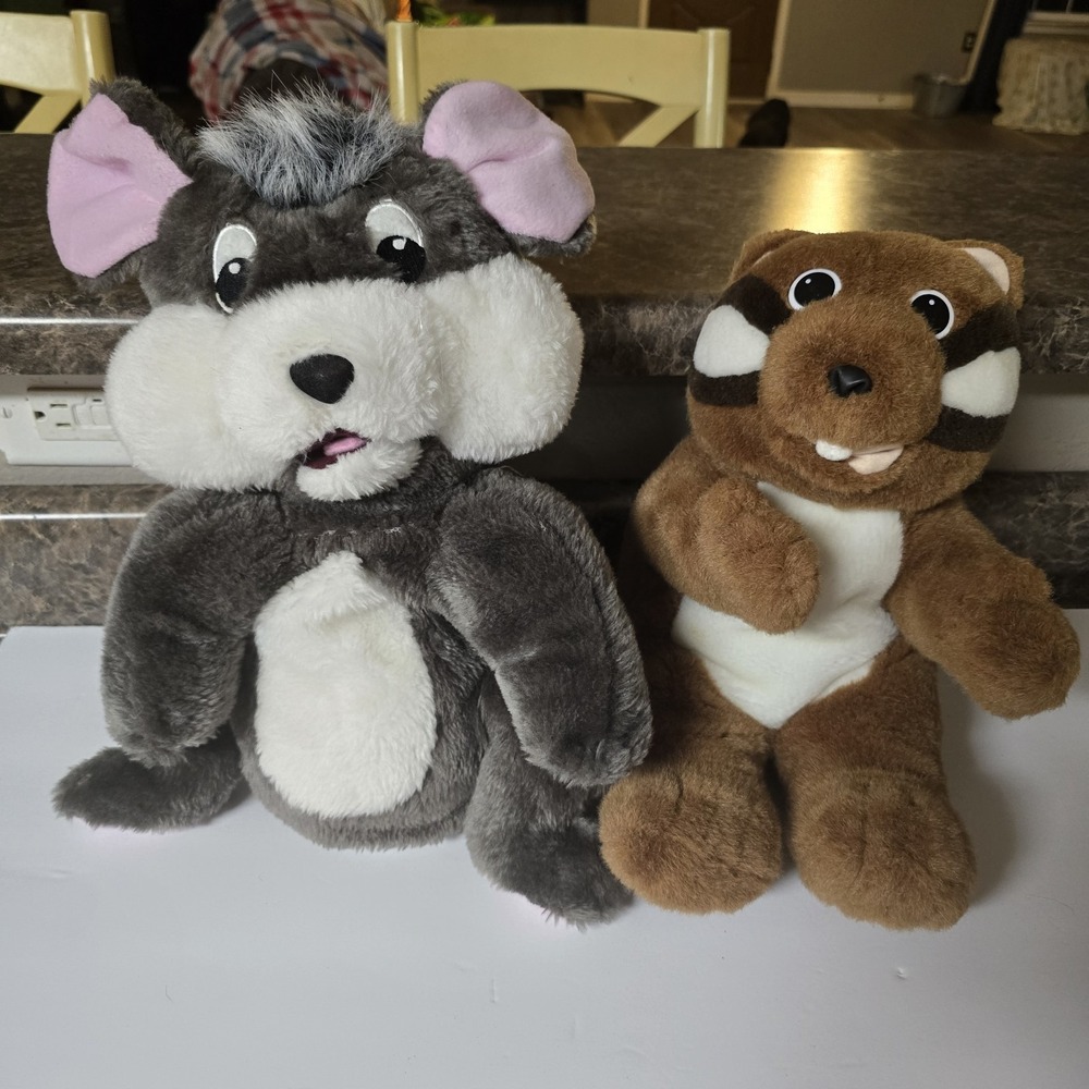 Group Hands on Bible 16" Hand Puppet Gray Mouse w/ Whiskers Chadder Chipmunk 14" - Picture 1 of 7